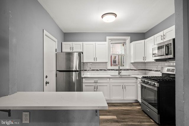 5426 WINDSOR AVE, Philadelphia, PA 19143