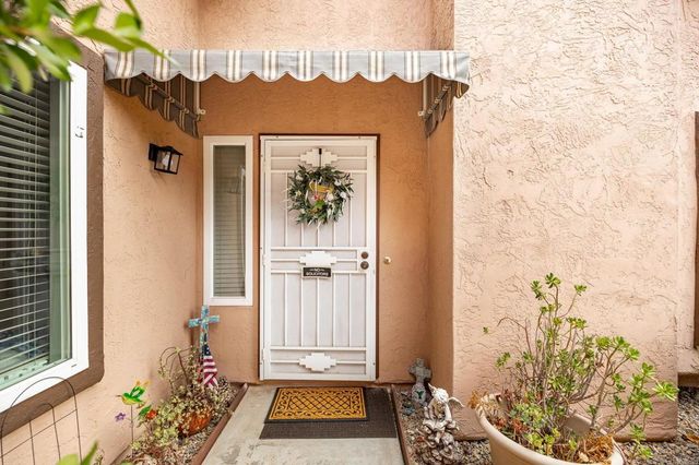 301 Winters Court, San Marcos, CA 92069