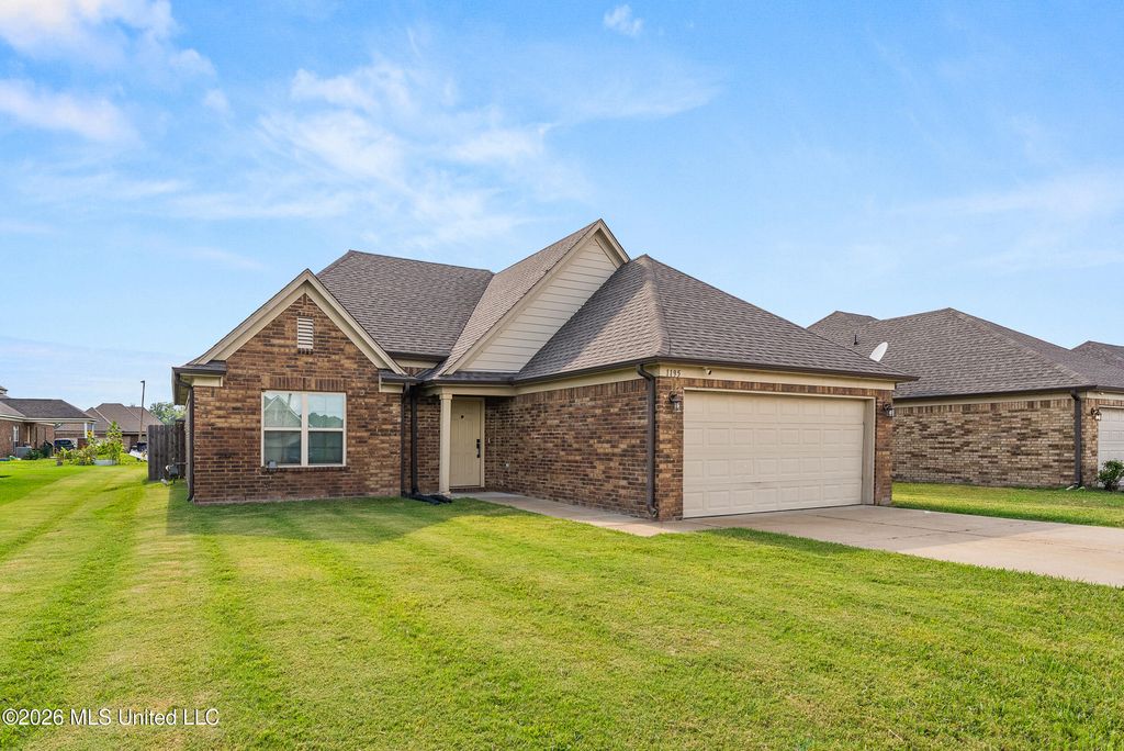 1195 E Lake Boulevard, Robinsonville, MS 38664 — exterior
