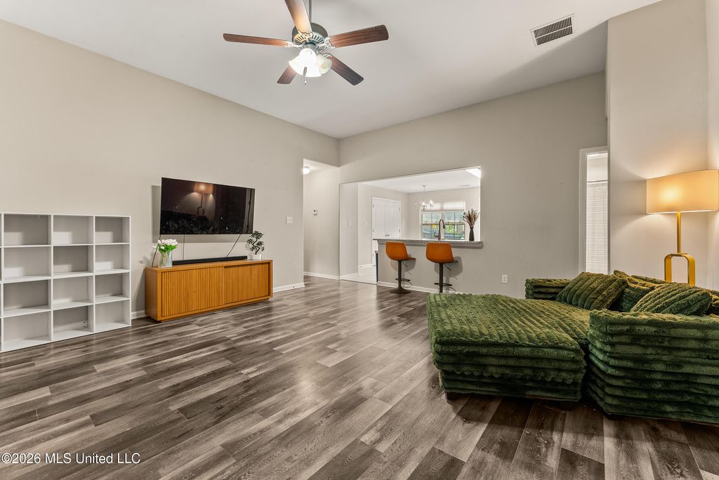 1195 E Lake Boulevard, Robinsonville, MS 38664 — photo 5