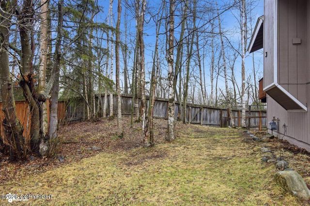 9925 Teekoana Circle, Eagle River, AK 99577