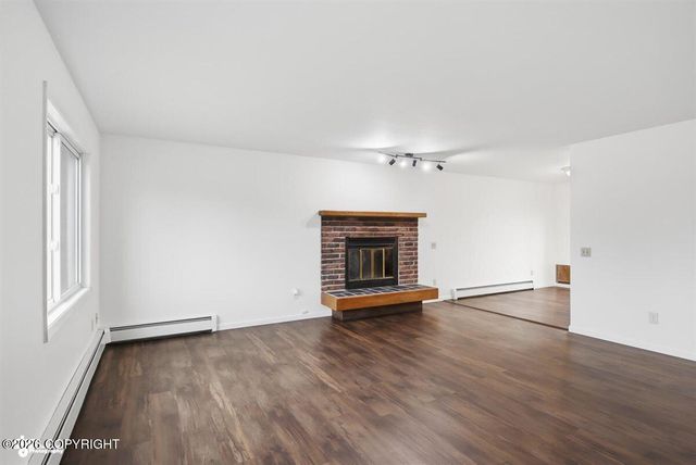 9925 Teekoana Circle, Eagle River, AK 99577