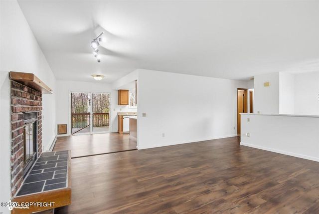 9925 Teekoana Circle, Eagle River, AK 99577