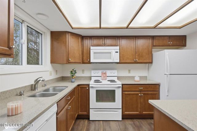 9925 Teekoana Circle, Eagle River, AK 99577