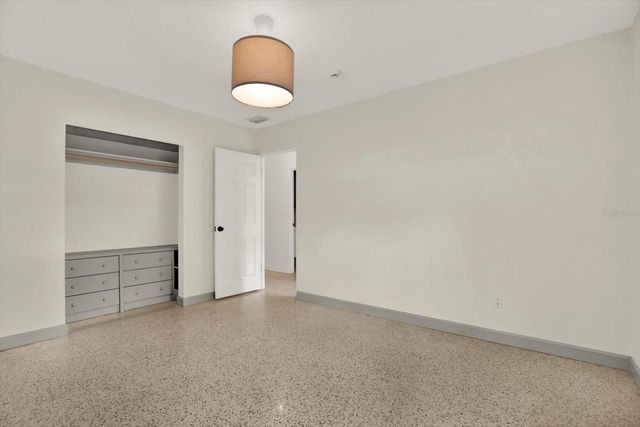 5531 13TH AVENUE N, St Petersburg, FL 33710