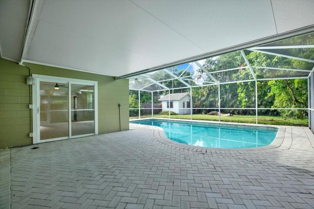 5531 13TH AVENUE N, St Petersburg, FL 33710