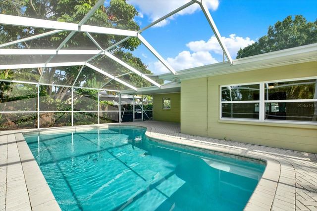 5531 13TH AVENUE N, St Petersburg, FL 33710