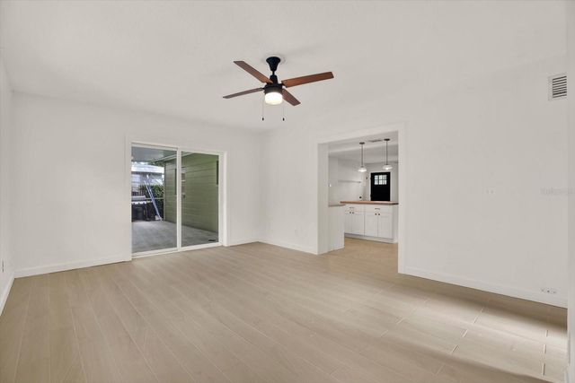 5531 13TH AVENUE N, St Petersburg, FL 33710