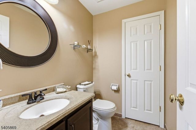 1202 Magnolia Ct, Washington Twp., NJ 07840