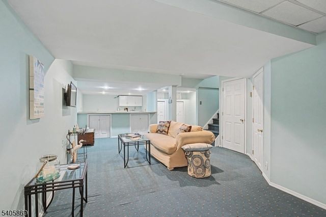 1202 Magnolia Ct, Washington Twp., NJ 07840