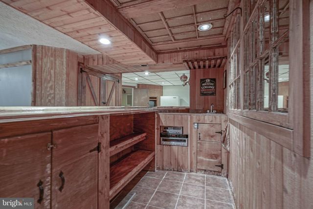 2355 BARTRAM AVE, Atco, NJ 08004