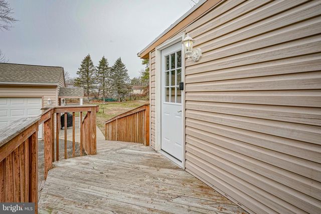 2355 BARTRAM AVE, Atco, NJ 08004