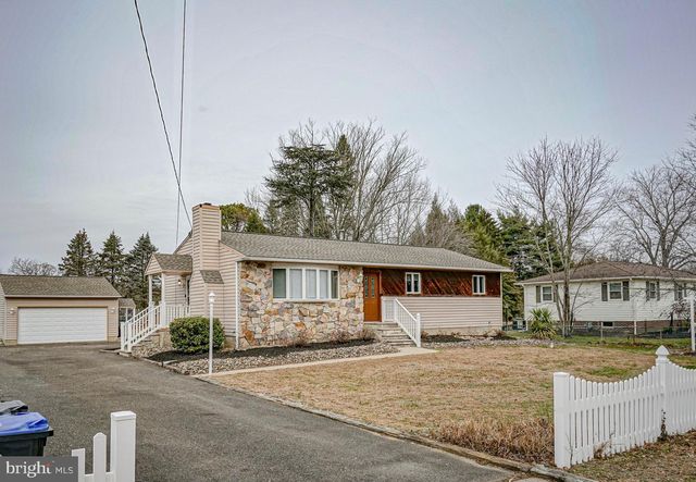 2355 BARTRAM AVE, Atco, NJ 08004