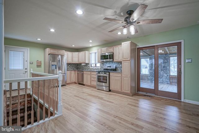 2355 BARTRAM AVE, Atco, NJ 08004