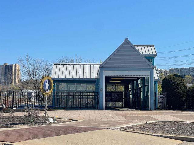 1405 44TH ST, North Bergen, NJ 07047