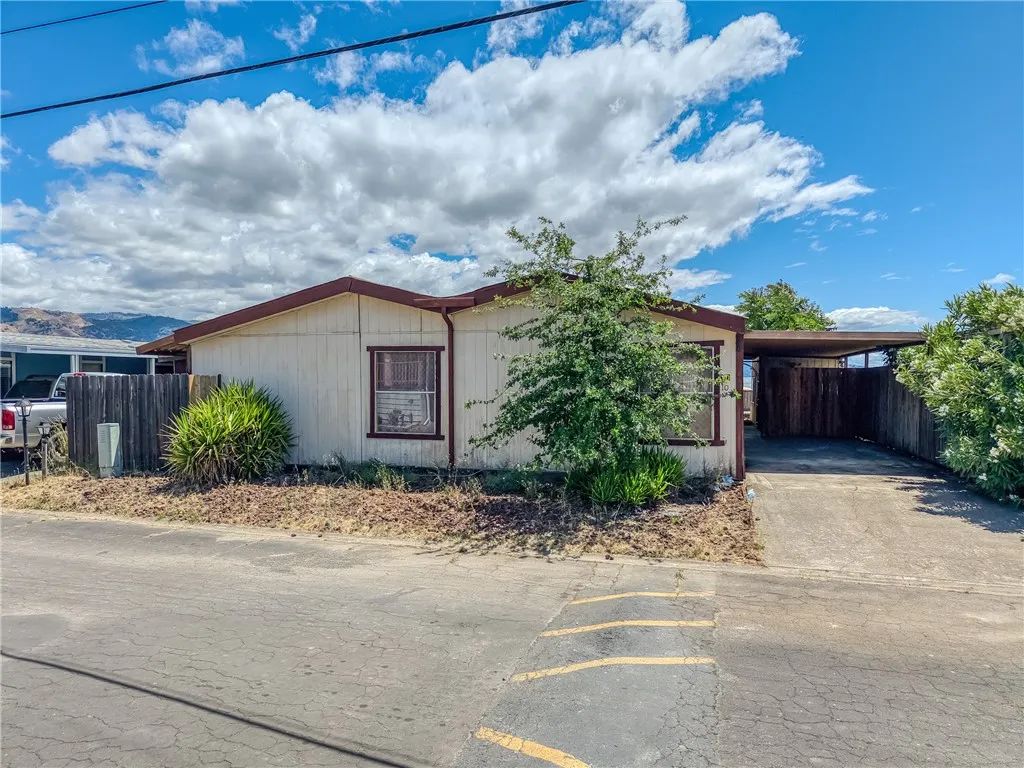 5830 Robin Hill 10, Lakeport, CA 95453