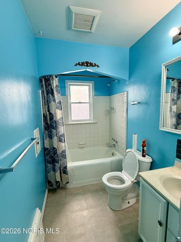 326 Orville Drive, Toledo, OH 43612