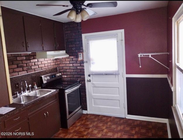 326 Orville Drive, Toledo, OH 43612