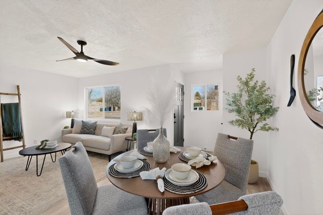 3209 Palomas Drive NE, Albuquerque, NM 87110