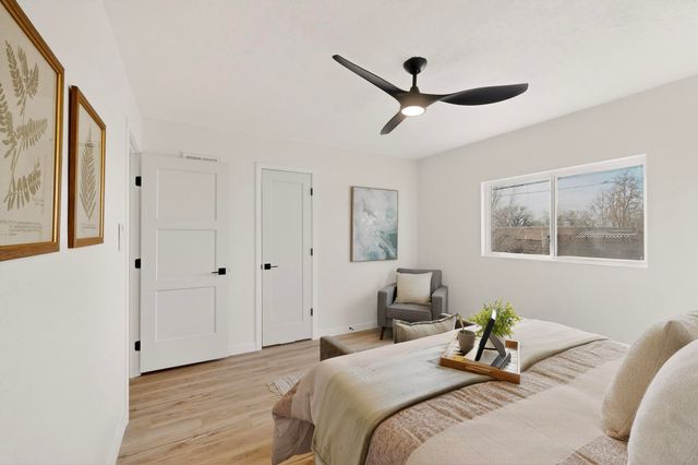 3209 Palomas Drive NE, Albuquerque, NM 87110