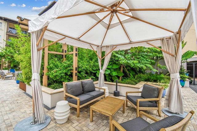 200 4TH AVENUE S 209, St Petersburg, FL 33701