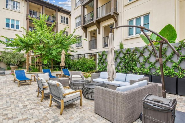 200 4TH AVENUE S 209, St Petersburg, FL 33701