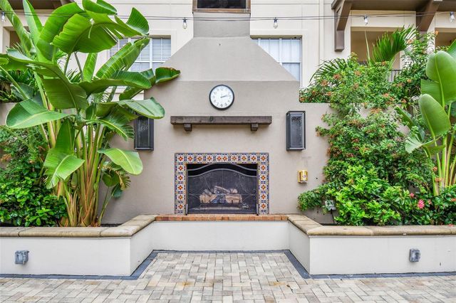 200 4TH AVENUE S 209, St Petersburg, FL 33701