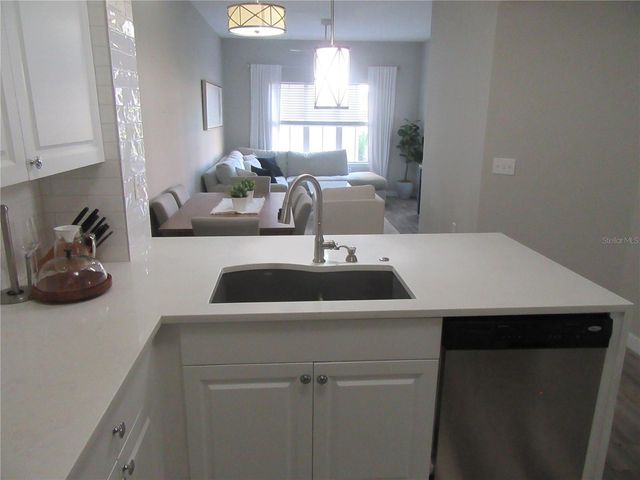 200 4TH AVENUE S 209, St Petersburg, FL 33701