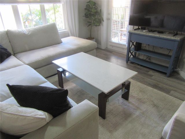 200 4TH AVENUE S 209, St Petersburg, FL 33701