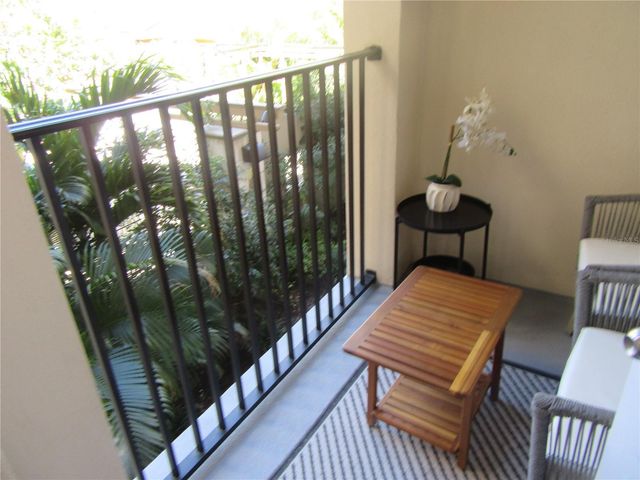 200 4TH AVENUE S 209, St Petersburg, FL 33701