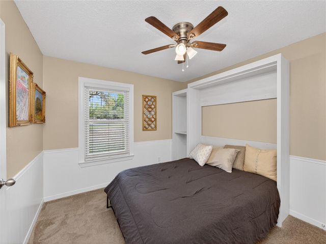 718 Post Oak DR, Dripping Springs, TX 78620