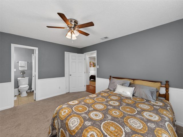 718 Post Oak DR, Dripping Springs, TX 78620