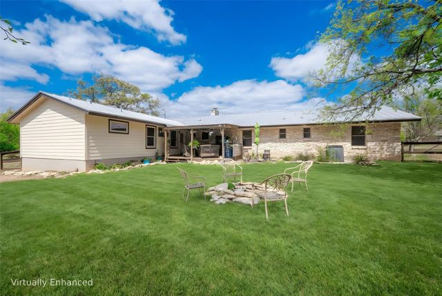 718 Post Oak DR, Dripping Springs, TX 78620