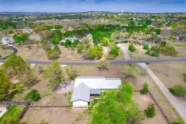 718 Post Oak DR, Dripping Springs, TX 78620