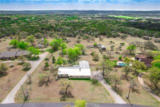 718 Post Oak DR, Dripping Springs, TX 78620