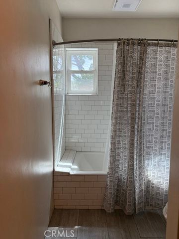 2071 E North Bear Creek, Merced, CA 95340