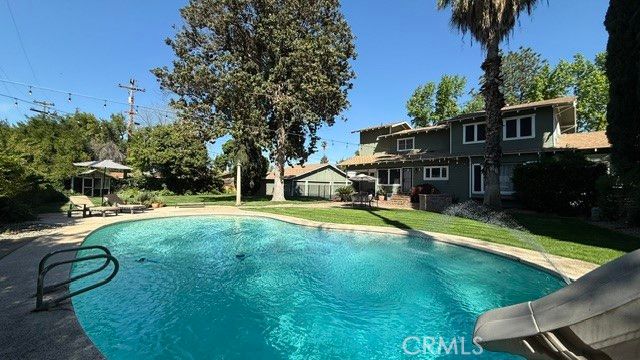 2071 E North Bear Creek, Merced, CA 95340