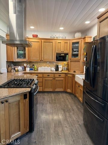 2071 E North Bear Creek, Merced, CA 95340