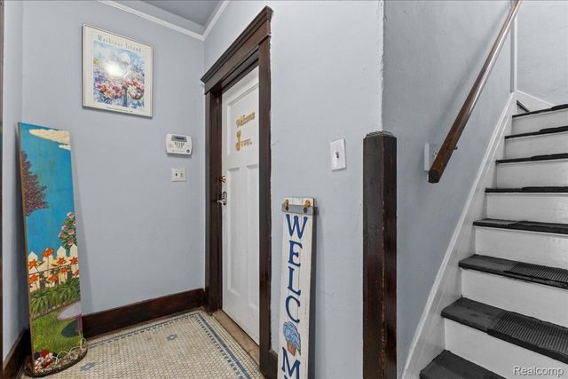 4267 Seebaldt Street, Detroit, MI 48204