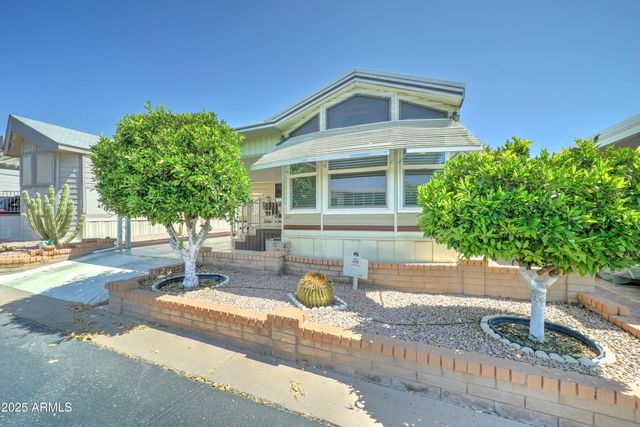 111 S GREENFIELD Road 400, Mesa, AZ 85206