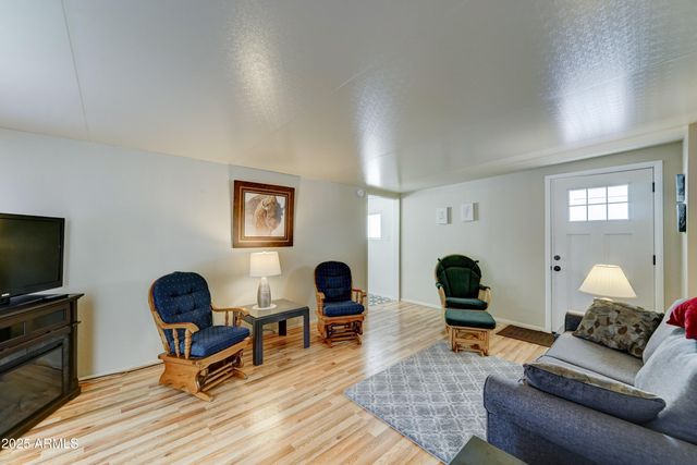 111 S GREENFIELD Road 400, Mesa, AZ 85206