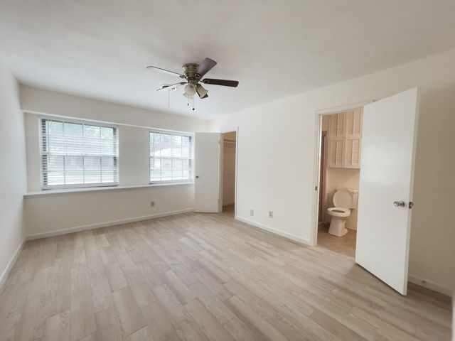 7710 Romney Road, Houston, TX 77036