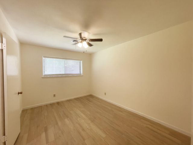 7710 Romney Road, Houston, TX 77036