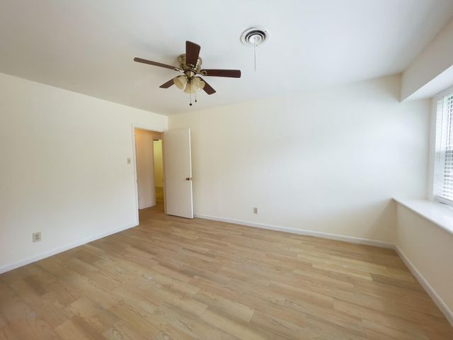 7710 Romney Road, Houston, TX 77036