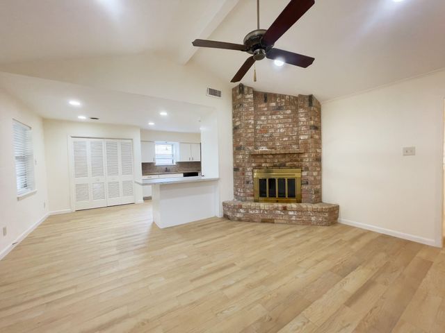 7710 Romney Road, Houston, TX 77036