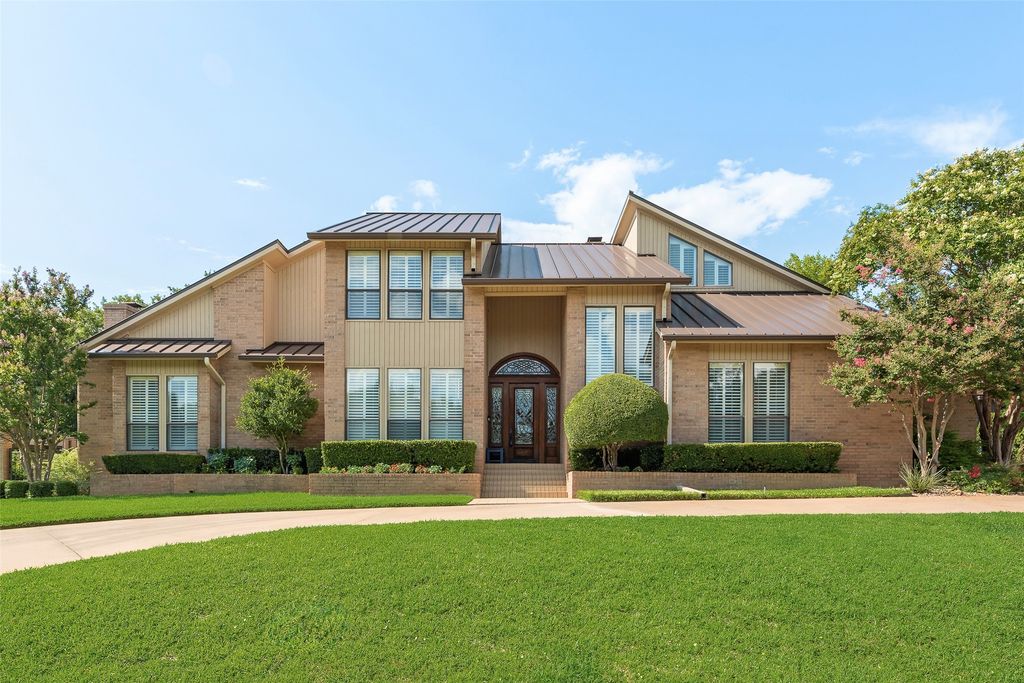 3511 Estates Drive, Dalworthington Gardens, TX 76016