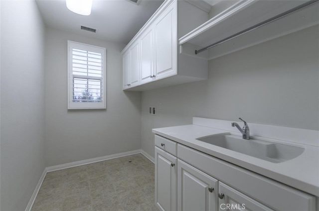 214 Shelbourne, Irvine, CA 92620