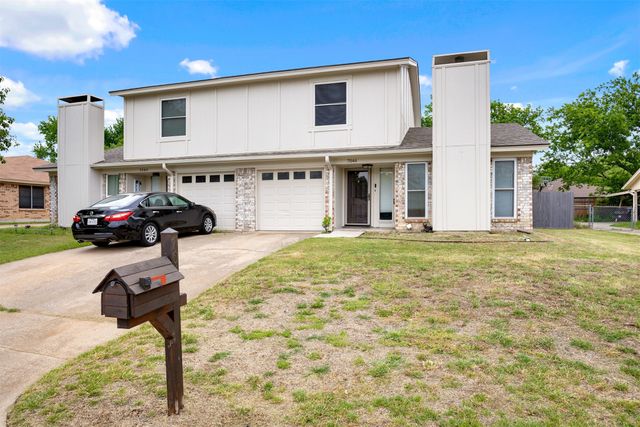 7044 Crosstimbers Lane, North Richland Hills, TX 76182