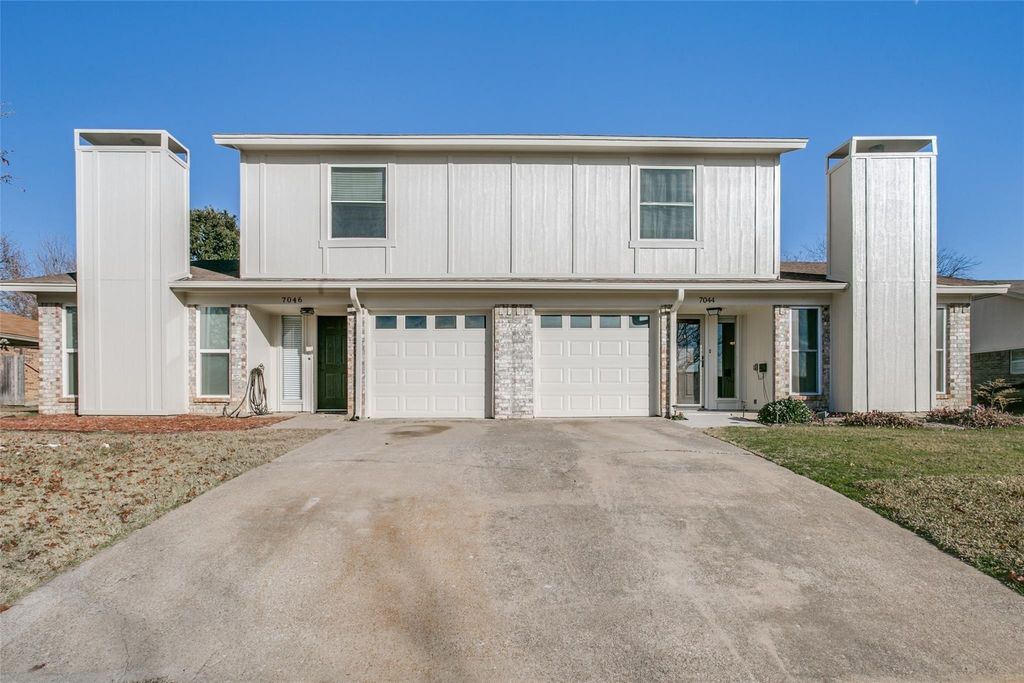 7044 Crosstimbers Lane, North Richland Hills, TX 76182