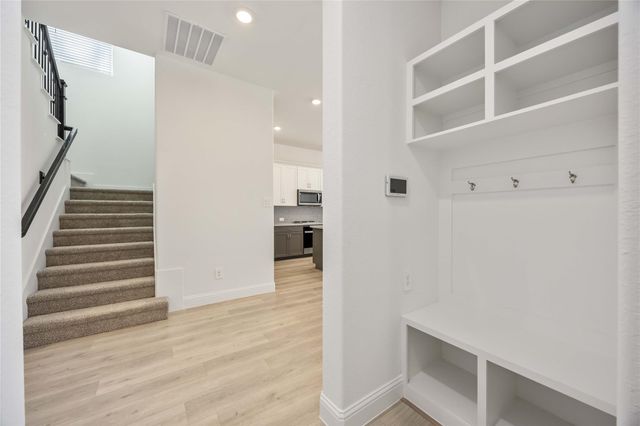 1707 Sterling Water Drive, Missouri City, TX 77459